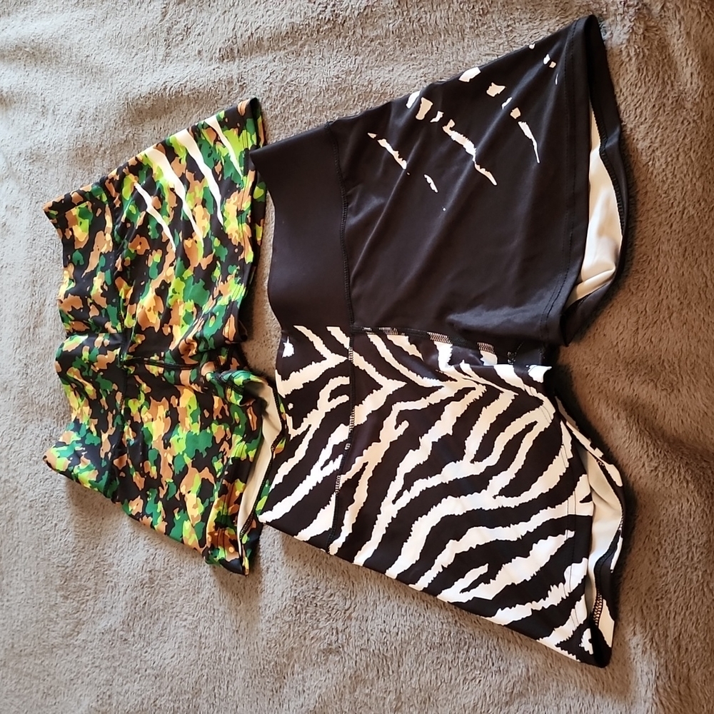 2 Pr Women's workout shorts.